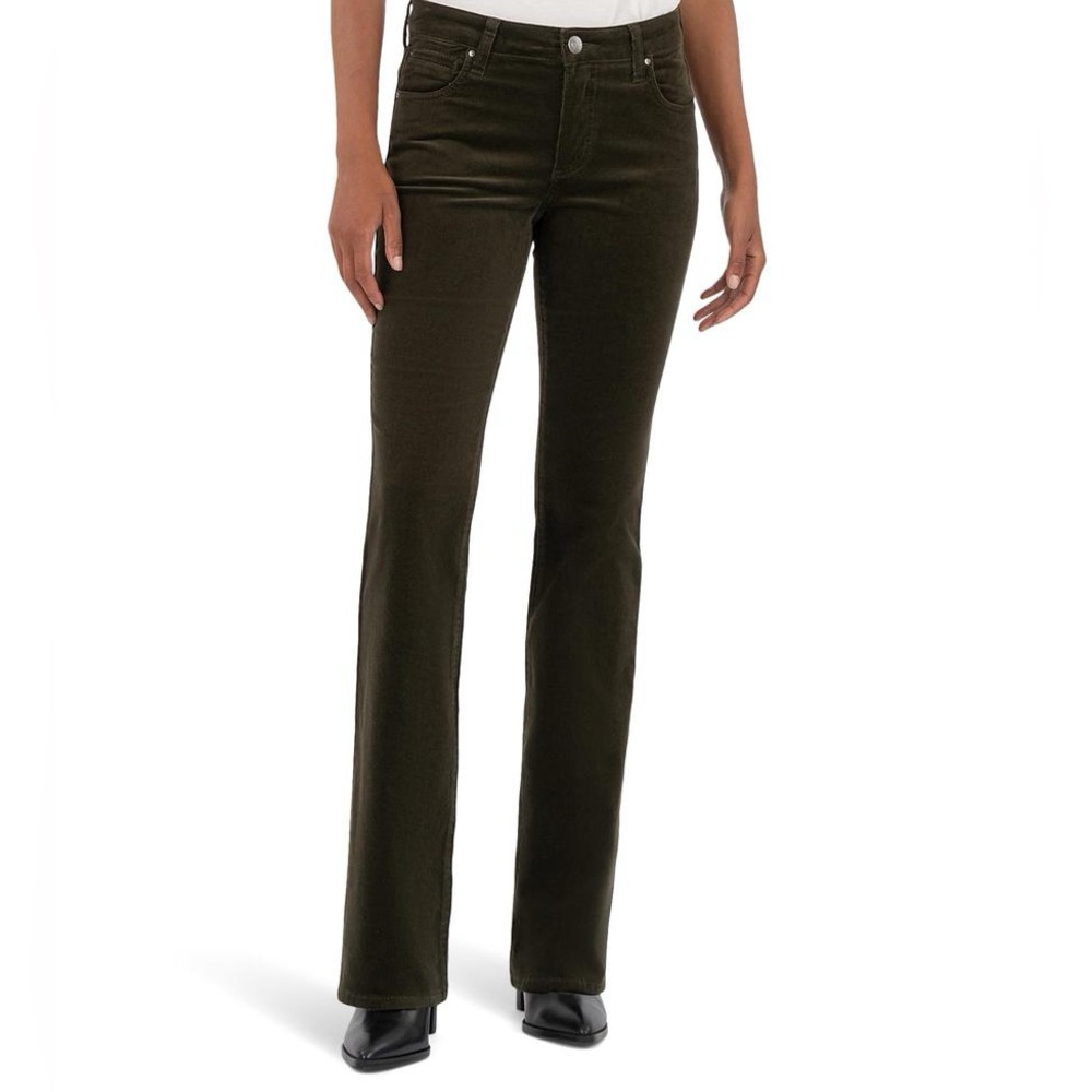 Kut from the Kloth Natalie Bootcut Corduroy in Olive